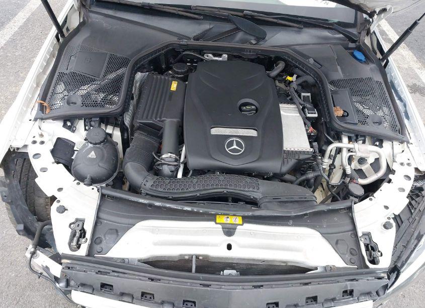 Photo 10 of 2017 Mercedes-benz C 300 4MATIC/LUXURY 4MATIC/SPORT 4MATIC (VIN 55SWF4KB2HU182097)