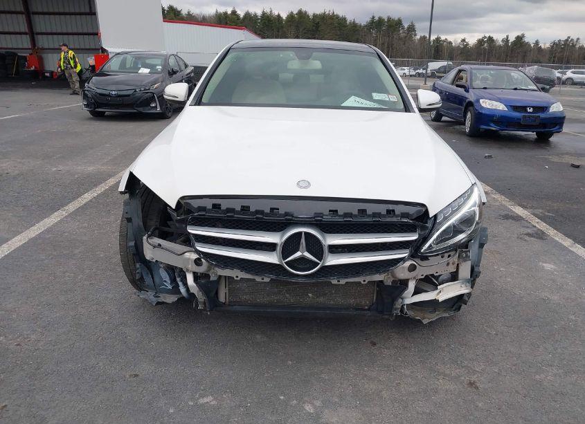 Photo 12 of 2017 Mercedes-benz C 300 4MATIC/LUXURY 4MATIC/SPORT 4MATIC (VIN 55SWF4KB2HU182097)