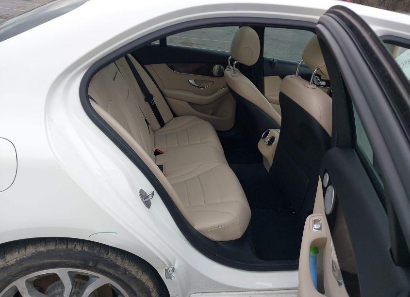 Photo 8 of 2017 Mercedes-benz C 300 4MATIC/LUXURY 4MATIC/SPORT 4MATIC (VIN 55SWF4KB2HU182097)