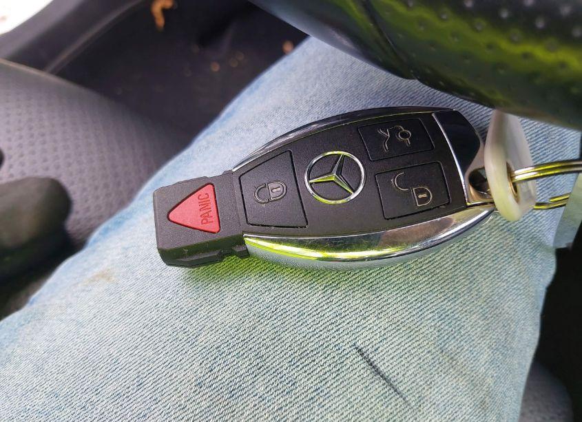 Photo 11 of 2017 Mercedes-benz C 300 4MATIC/LUXURY 4MATIC/SPORT 4MATIC (VIN 55SWF4KB2HU183685)