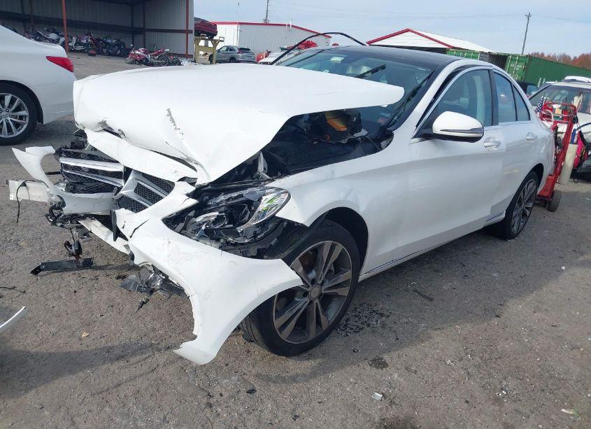 Photo 2 of 2017 Mercedes-benz C 300 4MATIC/LUXURY 4MATIC/SPORT 4MATIC (VIN 55SWF4KB2HU183685)