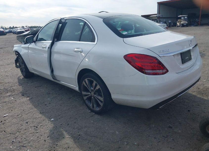 Photo 3 of 2017 Mercedes-benz C 300 4MATIC/LUXURY 4MATIC/SPORT 4MATIC (VIN 55SWF4KB2HU183685)