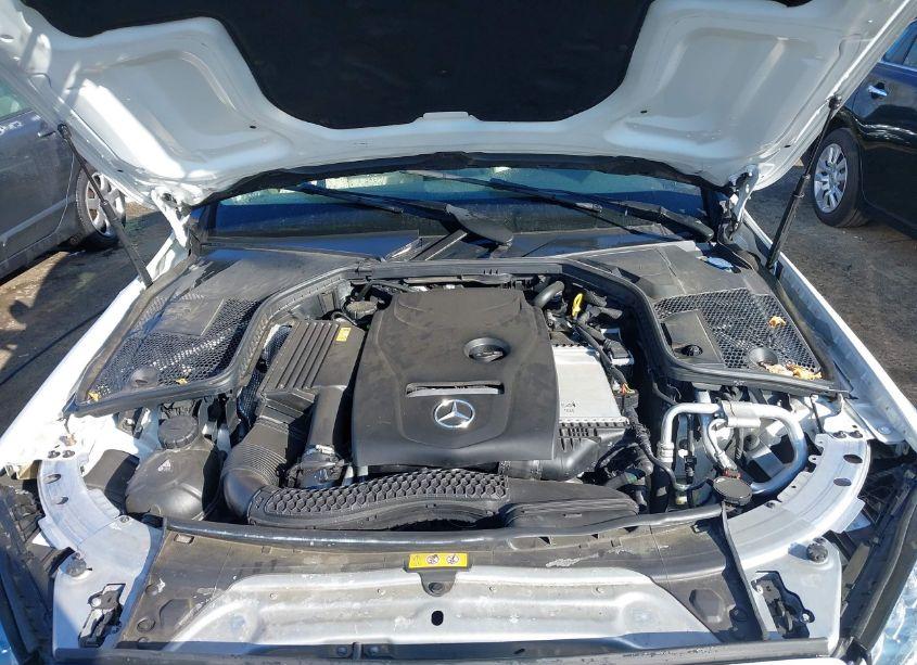 Photo 10 of 2017 Mercedes-benz C 300 4MATIC/LUXURY 4MATIC/SPORT 4MATIC (VIN 55SWF4KB2HU198185)