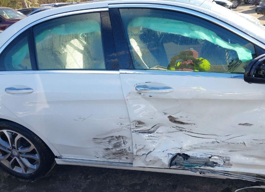 Photo 13 of 2017 Mercedes-benz C 300 4MATIC/LUXURY 4MATIC/SPORT 4MATIC (VIN 55SWF4KB2HU198185)