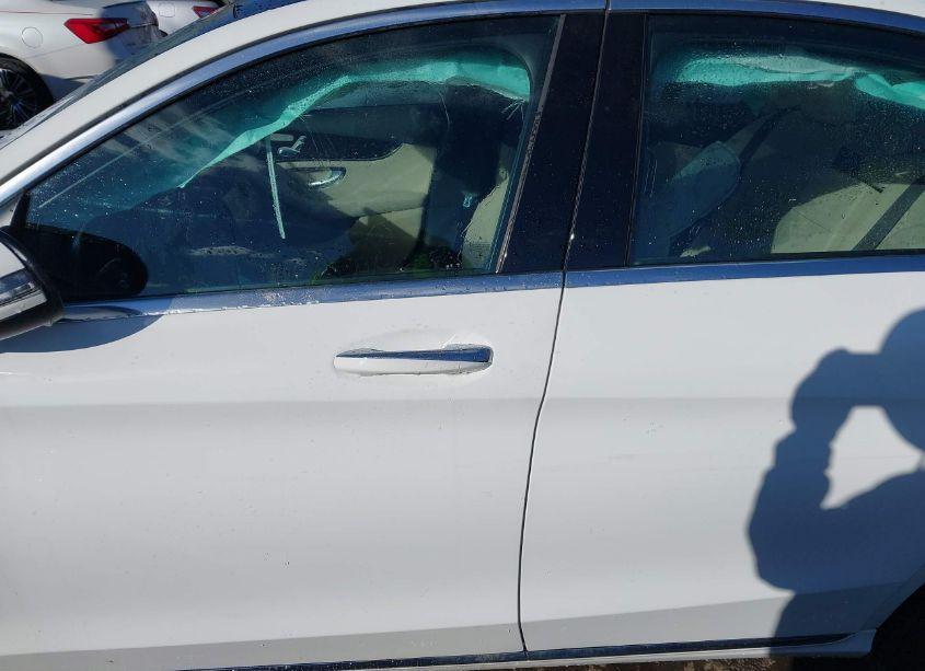 Photo 14 of 2017 Mercedes-benz C 300 4MATIC/LUXURY 4MATIC/SPORT 4MATIC (VIN 55SWF4KB2HU198185)