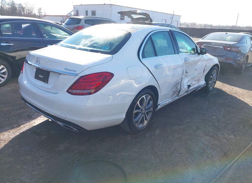 Photo 4 of 2017 Mercedes-benz C 300 4MATIC/LUXURY 4MATIC/SPORT 4MATIC (VIN 55SWF4KB2HU198185)