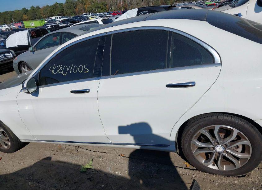 Photo 14 of 2017 Mercedes-benz C 300 4MATIC/LUXURY 4MATIC/SPORT 4MATIC (VIN 55SWF4KB2HU204860)