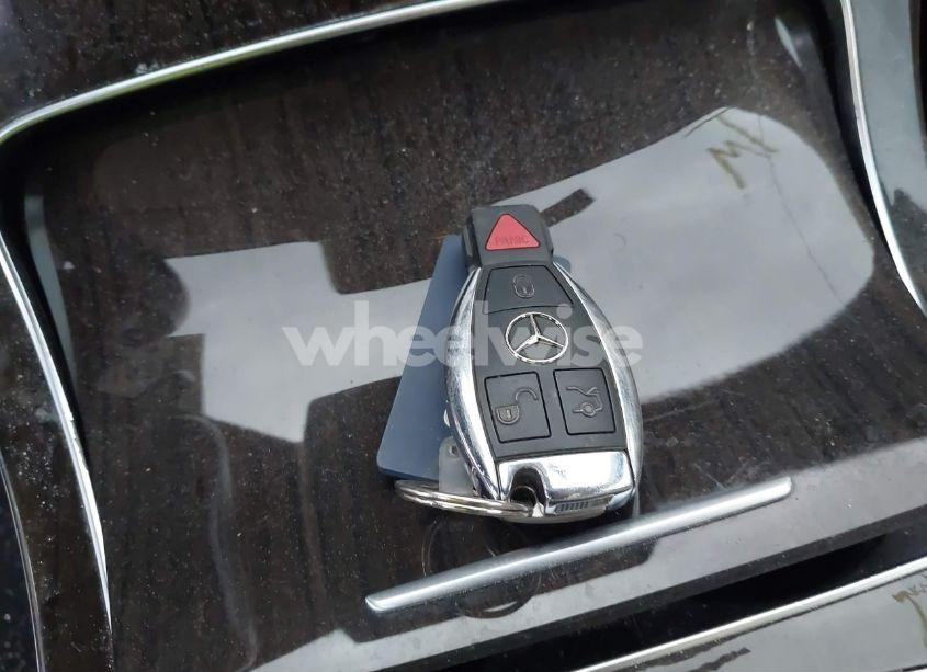 Photo 11 of 2017 Mercedes-benz C 300 4MATIC/LUXURY 4MATIC/SPORT 4MATIC (VIN 55SWF4KB2HU210089)