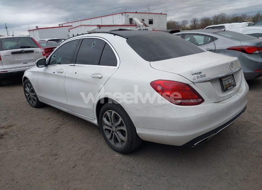 Photo 3 of 2017 Mercedes-benz C 300 4MATIC/LUXURY 4MATIC/SPORT 4MATIC (VIN 55SWF4KB2HU210089)