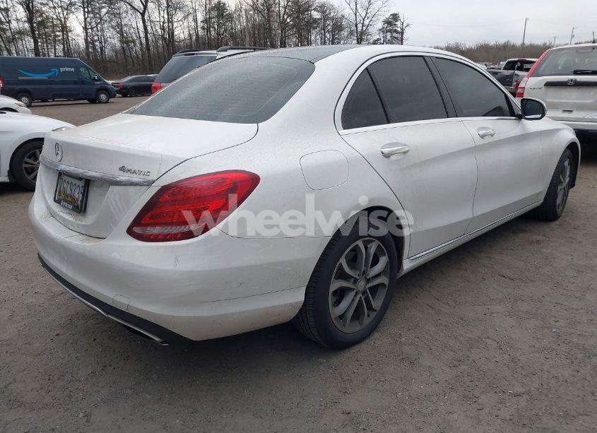 Photo 4 of 2017 Mercedes-benz C 300 4MATIC/LUXURY 4MATIC/SPORT 4MATIC (VIN 55SWF4KB2HU210089)