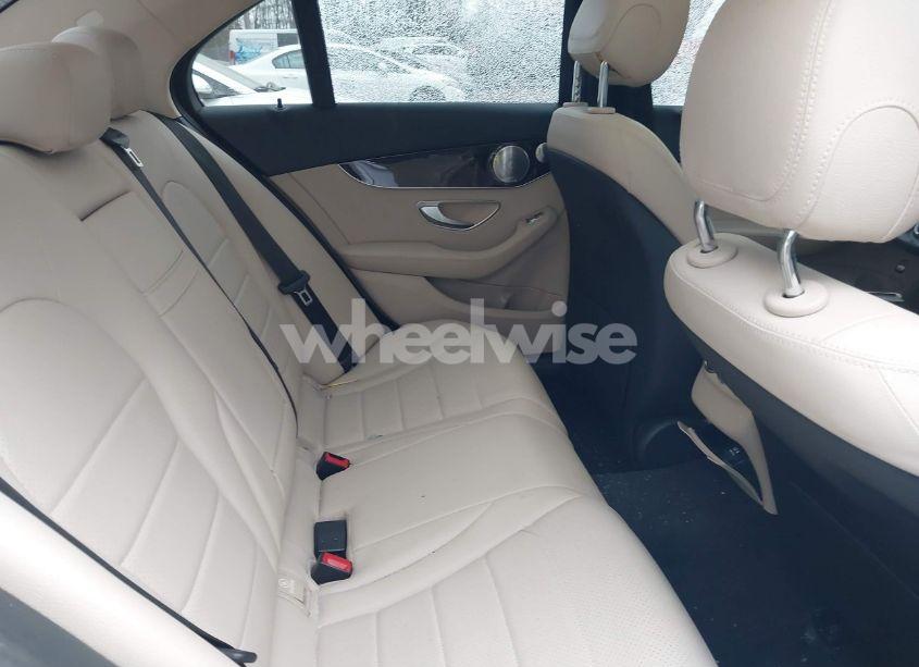 Photo 8 of 2017 Mercedes-benz C 300 4MATIC/LUXURY 4MATIC/SPORT 4MATIC (VIN 55SWF4KB2HU210089)