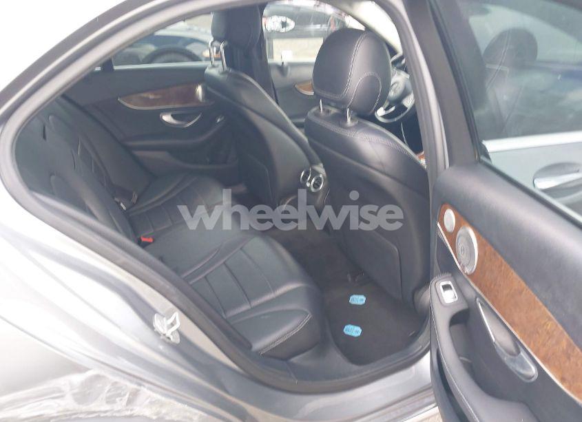 Photo 8 of 2015 Mercedes-benz C 300 4MATIC/LUXURY 4MATIC/SPORT 4MATIC (VIN 55SWF4KB3FU002431)