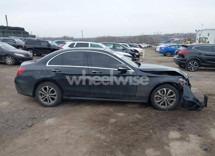 Photo 13 of 2015 Mercedes-benz C 300 4MATIC/LUXURY 4MATIC/SPORT 4MATIC (VIN 55SWF4KB3FU013803)