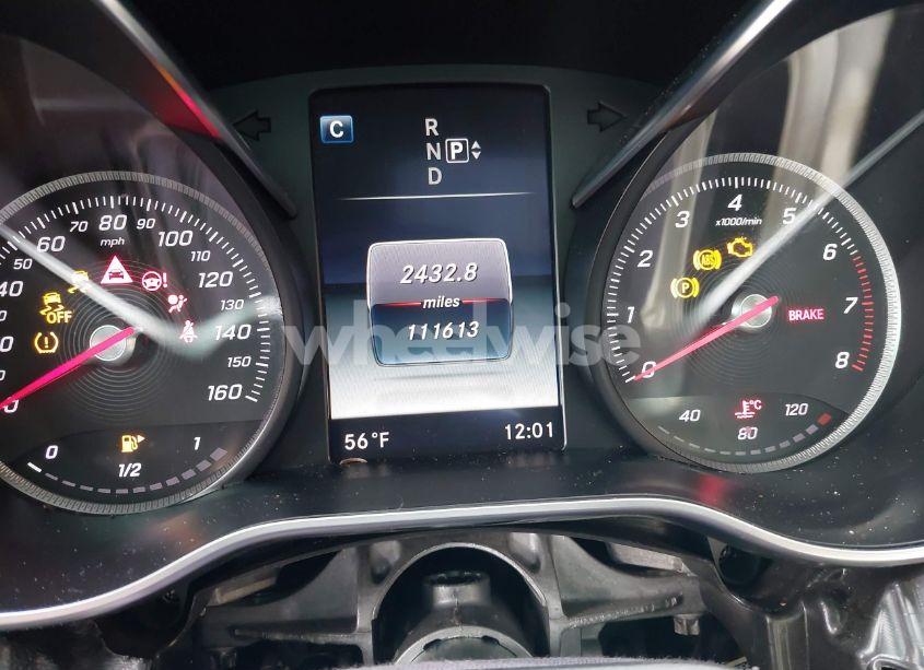 Photo 15 of 2015 Mercedes-benz C 300 4MATIC/LUXURY 4MATIC/SPORT 4MATIC (VIN 55SWF4KB3FU013803)