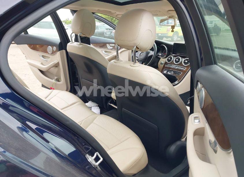 Photo 8 of 2015 Mercedes-benz C 300 4MATIC/LUXURY 4MATIC/SPORT 4MATIC (VIN 55SWF4KB3FU022727)