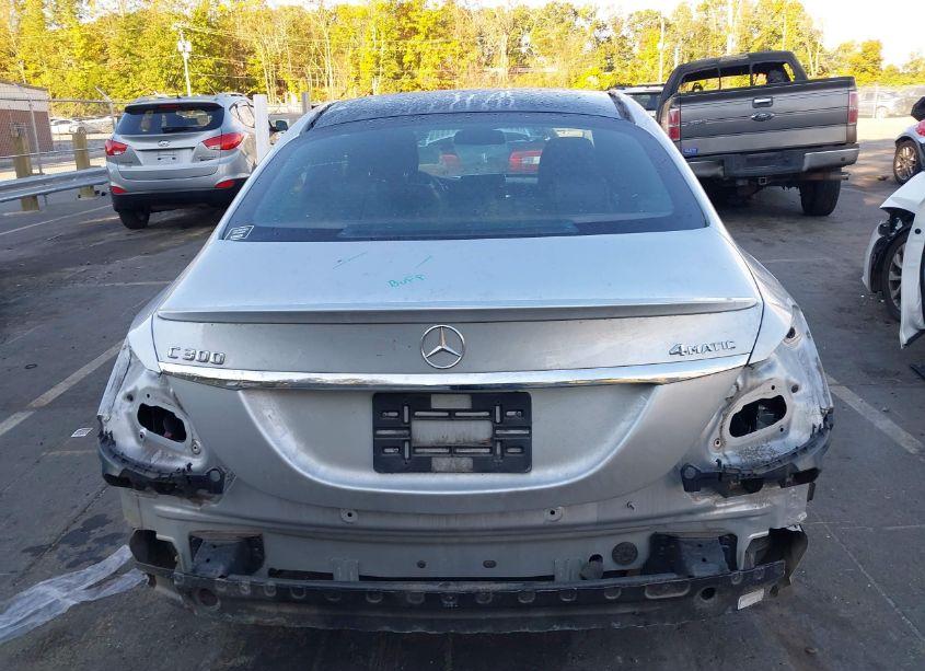 Photo 17 of 2015 Mercedes-benz C 300 4MATIC/LUXURY 4MATIC/SPORT 4MATIC (VIN 55SWF4KB3FU033601)