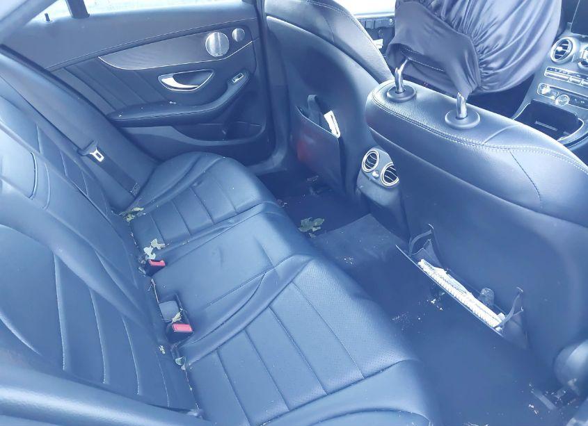 Photo 8 of 2015 Mercedes-benz C 300 4MATIC/LUXURY 4MATIC/SPORT 4MATIC (VIN 55SWF4KB3FU033601)