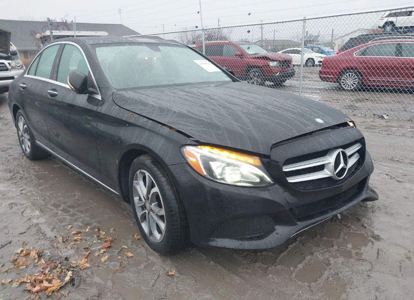 2015 Mercedes-benz C 300 4MATIC/LUXURY 4MATIC/SPORT 4MATIC (VIN 55SWF4KB3FU047384) main photo