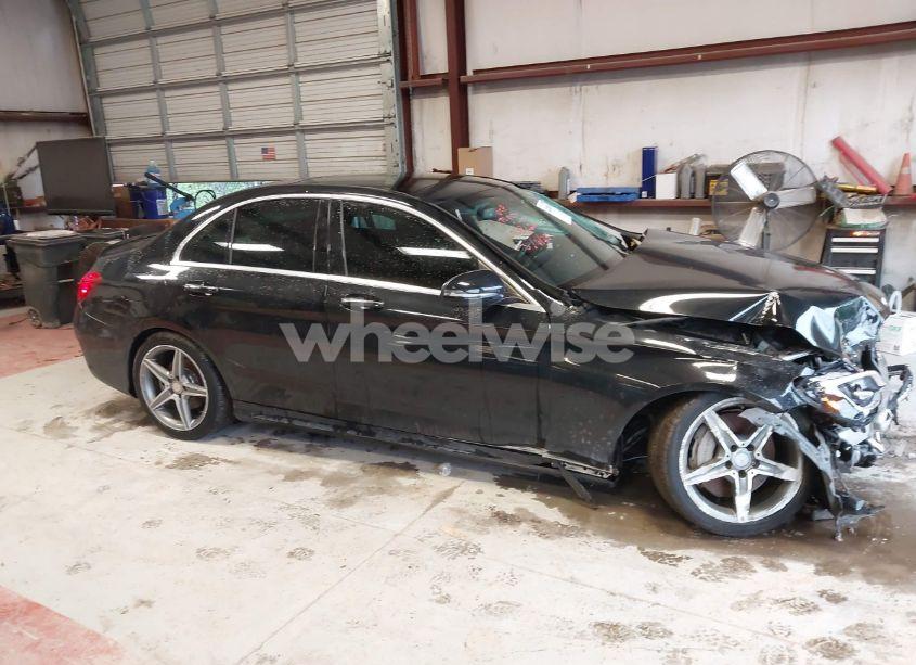 Photo 14 of 2016 Mercedes-benz C 300 4MATIC/LUXURY 4MATIC/SPORT 4MATIC (VIN 55SWF4KB3GU096800)