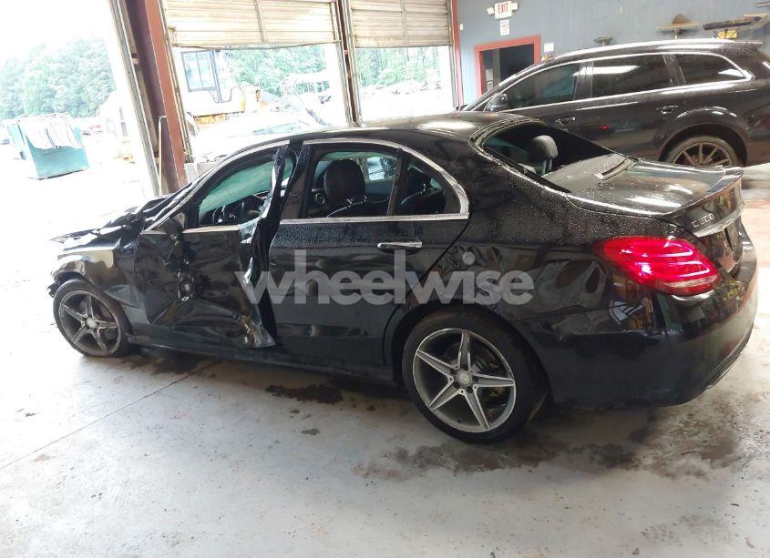 Photo 15 of 2016 Mercedes-benz C 300 4MATIC/LUXURY 4MATIC/SPORT 4MATIC (VIN 55SWF4KB3GU096800)