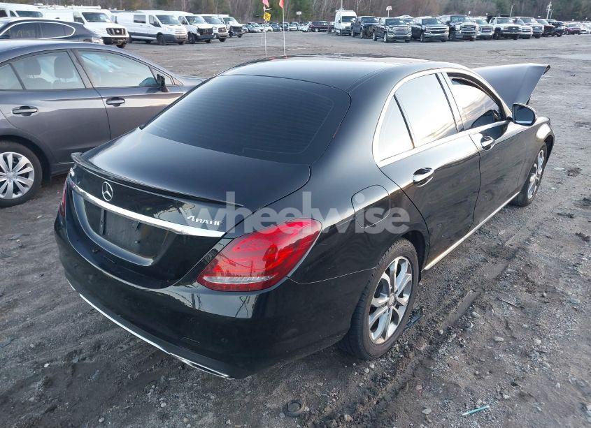 Photo 4 of 2016 Mercedes-benz C 300 4MATIC/LUXURY 4MATIC/SPORT 4MATIC (VIN 55SWF4KB3GU099258)