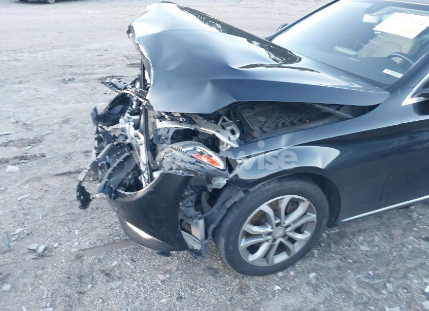 Photo 6 of 2016 Mercedes-benz C 300 4MATIC/LUXURY 4MATIC/SPORT 4MATIC (VIN 55SWF4KB3GU099258)