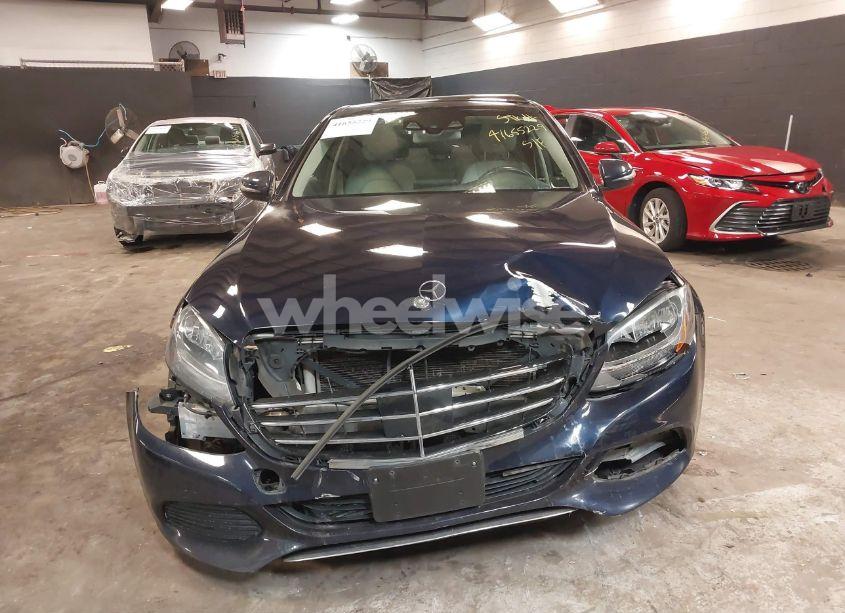 Photo 12 of 2016 Mercedes-benz C 300 4MATIC/LUXURY 4MATIC/SPORT 4MATIC (VIN 55SWF4KB3GU107407)