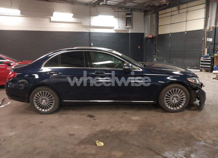 Photo 13 of 2016 Mercedes-benz C 300 4MATIC/LUXURY 4MATIC/SPORT 4MATIC (VIN 55SWF4KB3GU107407)