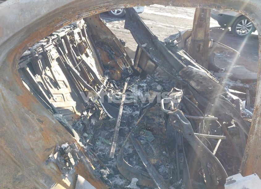 Photo 8 of 2016 Mercedes-benz C 300 4MATIC/LUXURY 4MATIC/SPORT 4MATIC (VIN 55SWF4KB3GU141217)