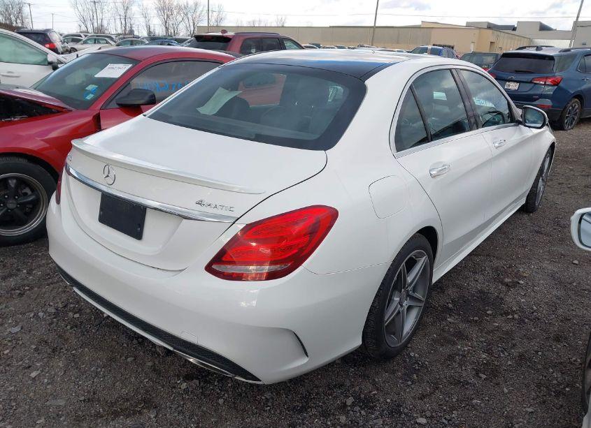Photo 4 of 2016 Mercedes-benz C 300 4MATIC/LUXURY 4MATIC/SPORT 4MATIC (VIN 55SWF4KB3GU163024)