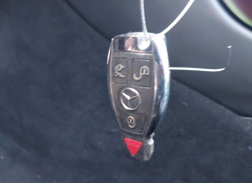 Photo 11 of 2016 Mercedes-benz C 300 4MATIC/LUXURY 4MATIC/SPORT 4MATIC (VIN 55SWF4KB3GU178722)