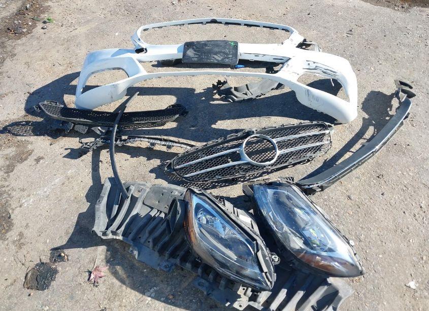 Photo 12 of 2016 Mercedes-benz C 300 4MATIC/LUXURY 4MATIC/SPORT 4MATIC (VIN 55SWF4KB3GU178722)