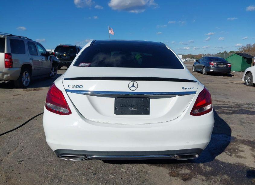 Photo 17 of 2016 Mercedes-benz C 300 4MATIC/LUXURY 4MATIC/SPORT 4MATIC (VIN 55SWF4KB3GU178722)