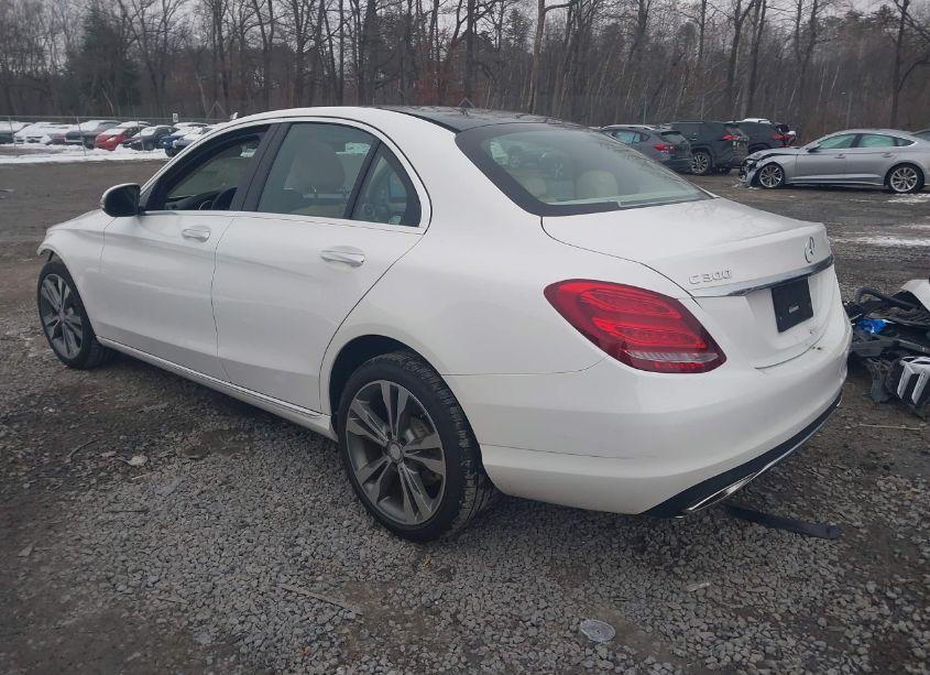 Photo 3 of 2017 Mercedes-benz C 300 4MATIC/LUXURY 4MATIC/SPORT 4MATIC (VIN 55SWF4KB3HU193111)