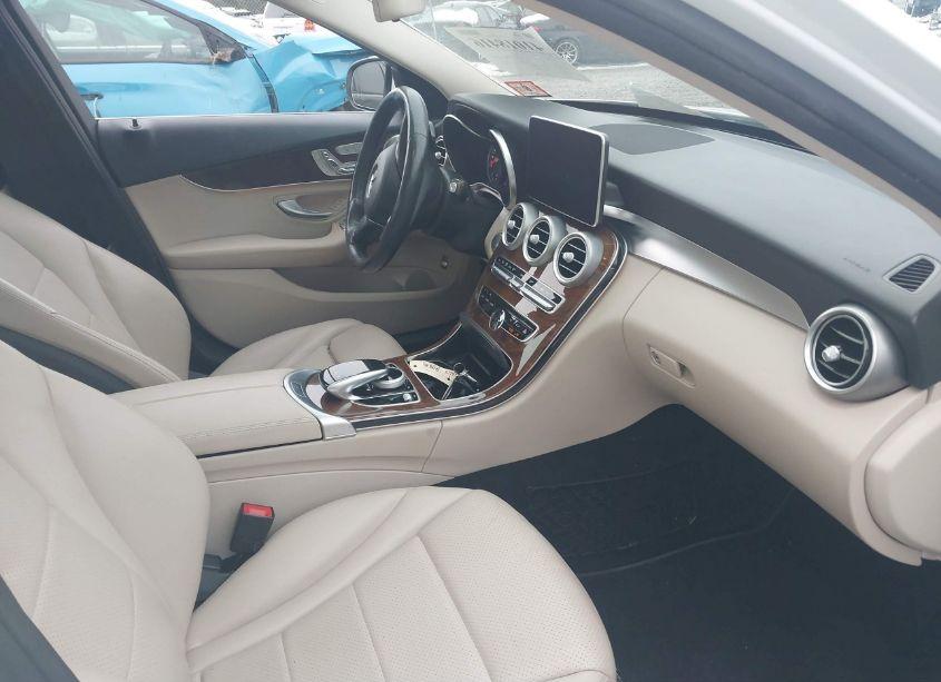 Photo 5 of 2017 Mercedes-benz C 300 4MATIC/LUXURY 4MATIC/SPORT 4MATIC (VIN 55SWF4KB3HU193111)