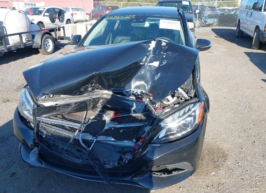 Photo 6 of 2017 Mercedes-benz C 300 SPORT 4MATIC/LUXURY 4MATIC/4MATIC (VIN 55SWF4KB3HU194288)