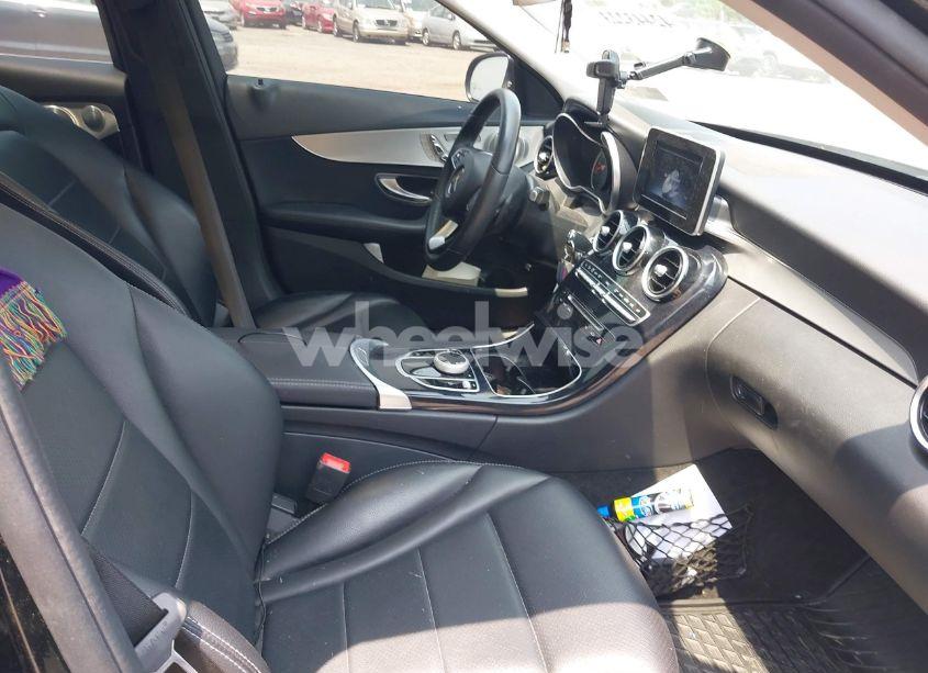 Photo 5 of 2017 Mercedes-benz C 300 (VIN 55SWF4KB3HU198387)