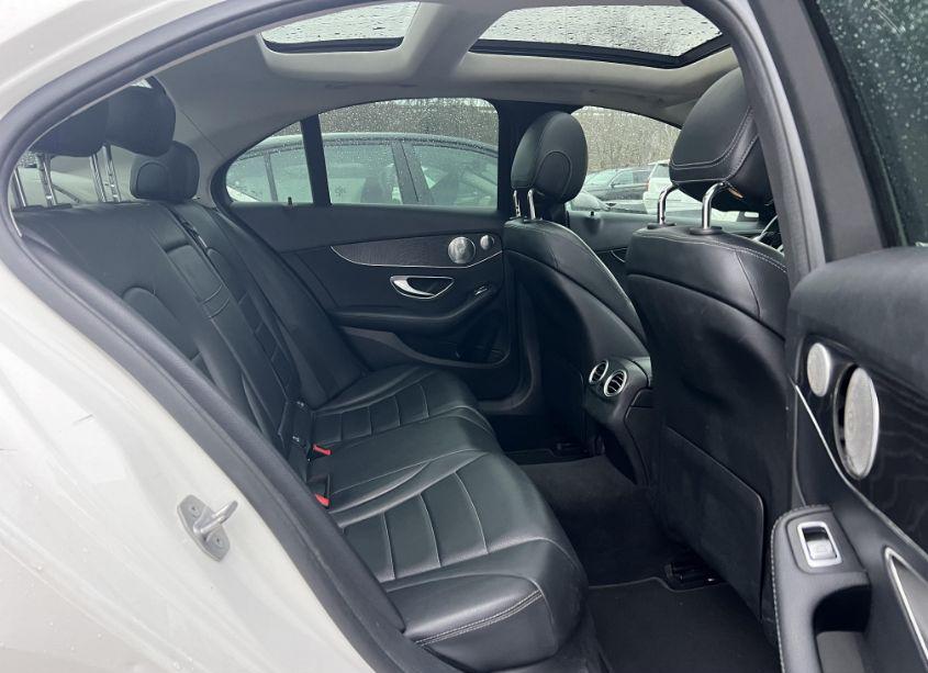 Photo 7 of 2017 Mercedes-benz C 300 4MATIC/LUXURY 4MATIC/SPORT 4MATIC (VIN 55SWF4KB3HU203278)