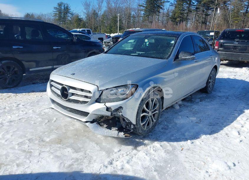 Photo 2 of 2017 Mercedes-benz C 300 4MATIC/LUXURY 4MATIC/SPORT 4MATIC (VIN 55SWF4KB3HU232005)