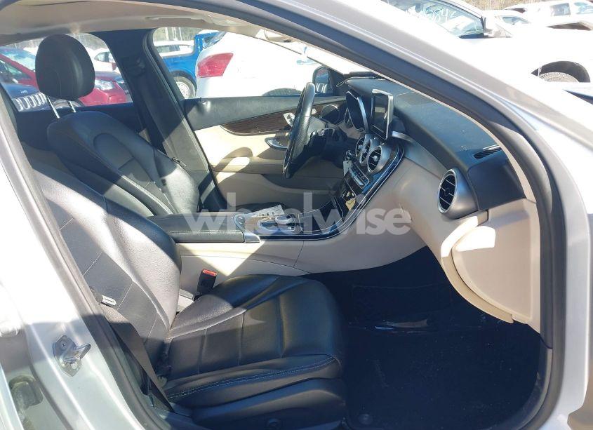 Photo 5 of 2017 Mercedes-benz C 300 4MATIC/LUXURY 4MATIC/SPORT 4MATIC (VIN 55SWF4KB3HU232005)