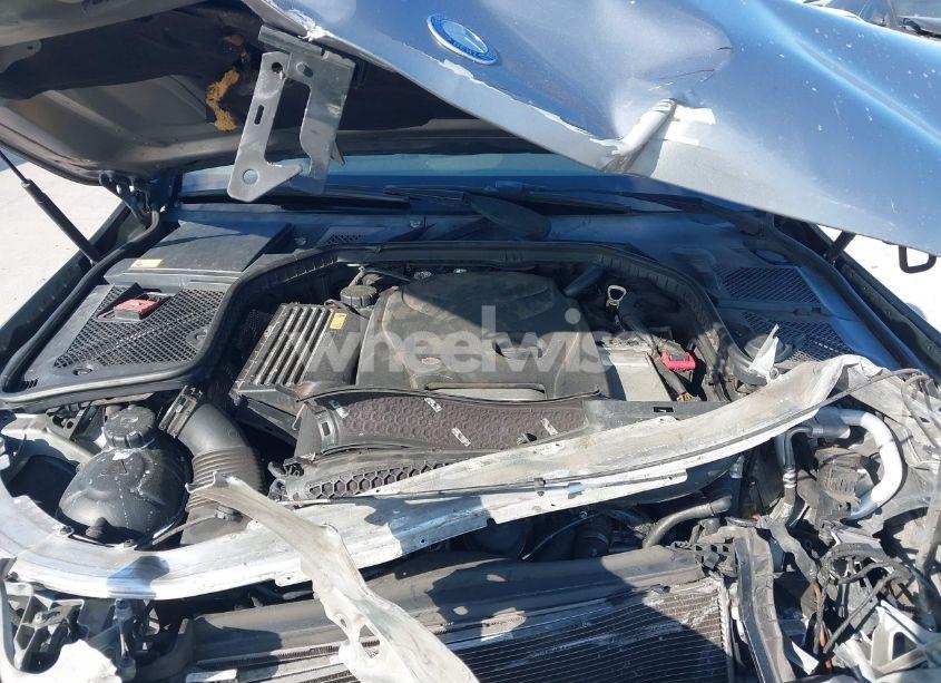 Photo 10 of 2015 Mercedes-benz C 300 4MATIC/LUXURY 4MATIC/SPORT 4MATIC (VIN 55SWF4KB4FU004849)