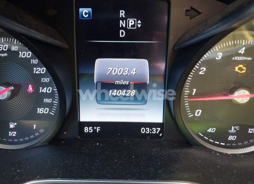 Photo 15 of 2015 Mercedes-benz C 300 4MATIC/LUXURY 4MATIC/SPORT 4MATIC (VIN 55SWF4KB4FU004849)