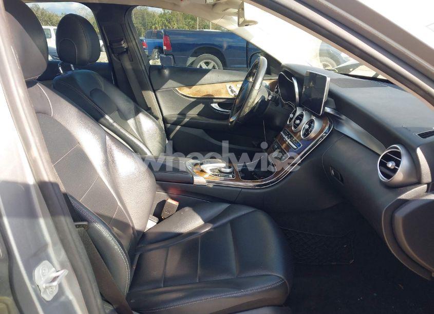 Photo 5 of 2015 Mercedes-benz C 300 4MATIC/LUXURY 4MATIC/SPORT 4MATIC (VIN 55SWF4KB4FU004849)