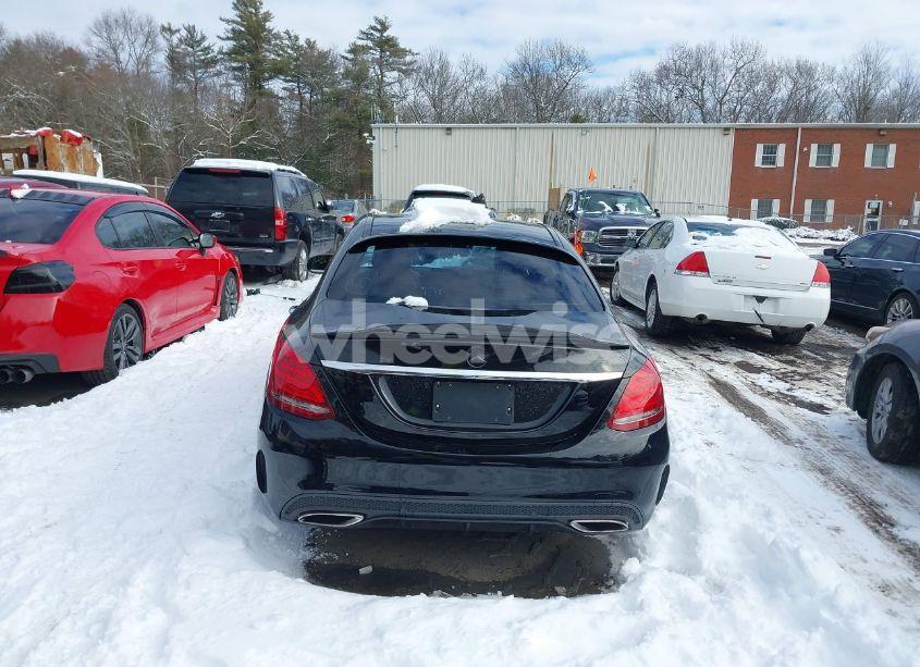 Photo 16 of 2015 Mercedes-benz C 300 4MATIC/LUXURY 4MATIC/SPORT 4MATIC (VIN 55SWF4KB4FU034935)