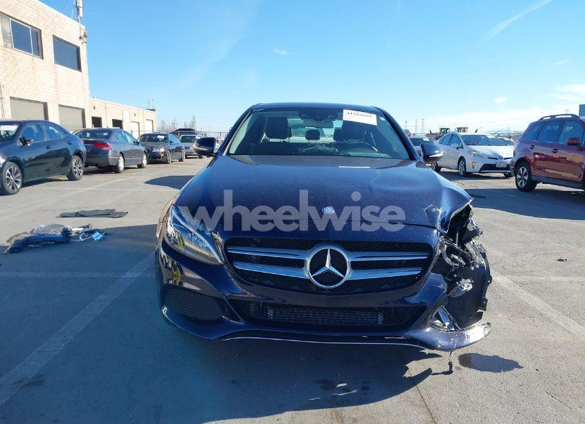 Photo 13 of 2015 Mercedes-benz C 300 4MATIC/LUXURY 4MATIC/SPORT 4MATIC (VIN 55SWF4KB4FU040458)