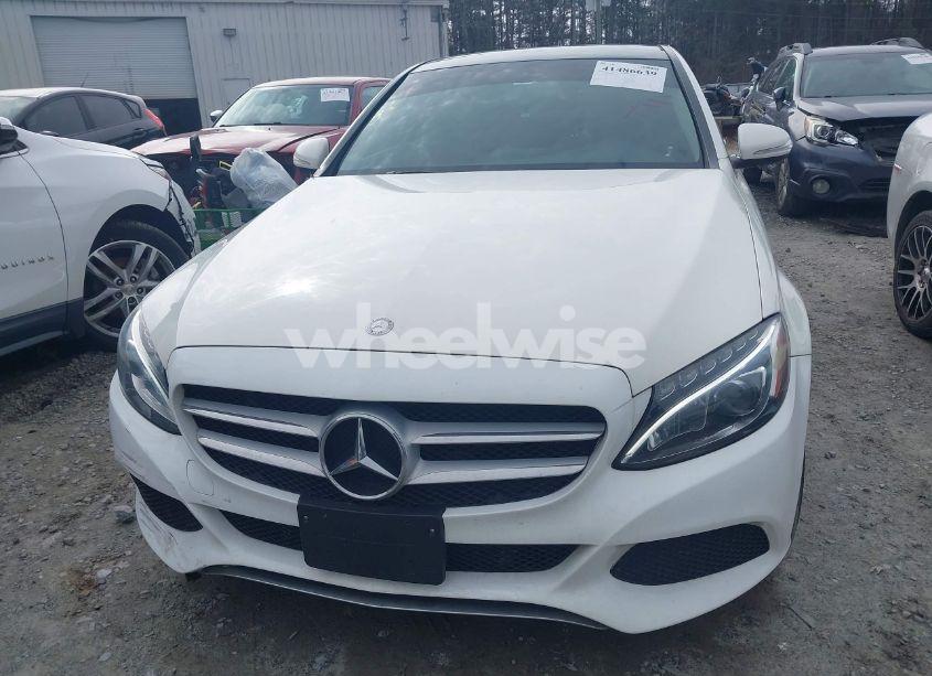 Photo 12 of 2015 Mercedes-benz C 300 4MATIC/LUXURY 4MATIC/SPORT 4MATIC (VIN 55SWF4KB4FU059883)