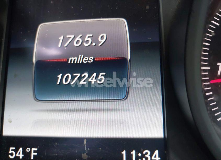 Photo 15 of 2015 Mercedes-benz C 300 4MATIC/LUXURY 4MATIC/SPORT 4MATIC (VIN 55SWF4KB4FU059883)