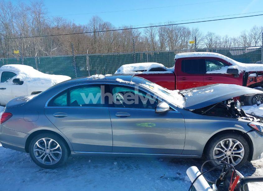 Photo 12 of 2015 Mercedes-benz C 300 4MATIC/LUXURY 4MATIC/SPORT 4MATIC (VIN 55SWF4KB4FU088753)