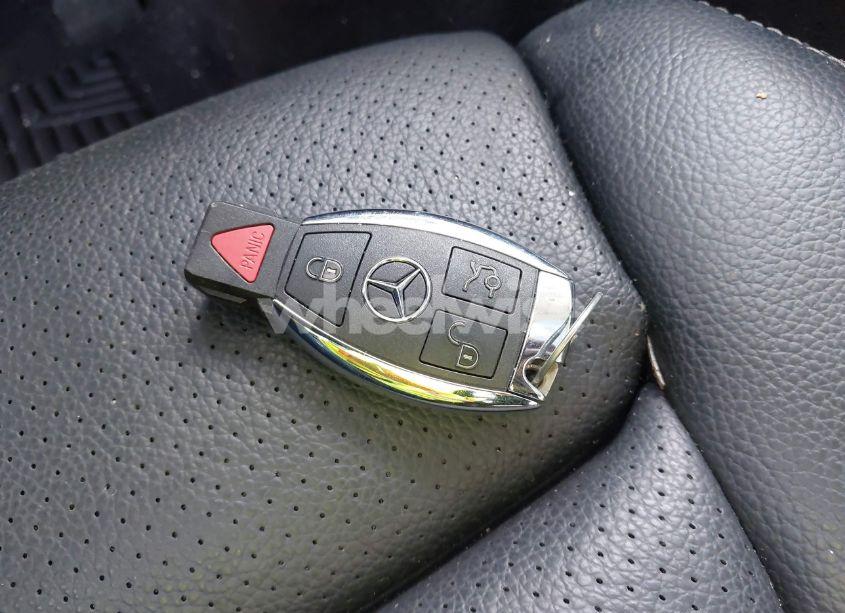 Photo 11 of 2016 Mercedes-benz C 300 4MATIC/LUXURY 4MATIC/SPORT 4MATIC (VIN 55SWF4KB4GU118660)