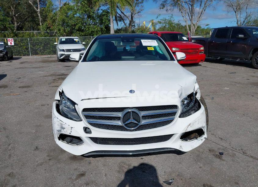 Photo 12 of 2016 Mercedes-benz C 300 4MATIC/LUXURY 4MATIC/SPORT 4MATIC (VIN 55SWF4KB4GU118660)